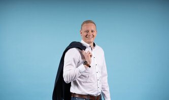 Operational Service GmbH & Co. KG